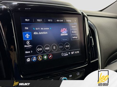 Used 2023 Chevrolet Traverse LT FWD image 14