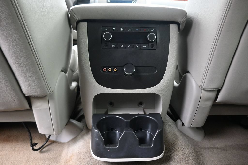 Used 2012 GMC Yukon SLT w/ SLT-2 Equipment Package RWD image 31
