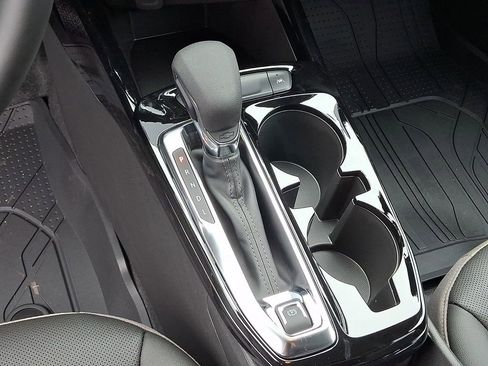 New 2026 Chevrolet Trax ACTIV w/ Driver Confidence Package image 10