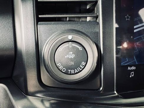Used 2025 Ford F350 Platinum w/ Tremor Off-Road Package AWD/4WD image 32