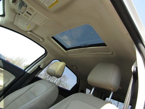 Used 2018 Ford EcoSport Titanium image 14