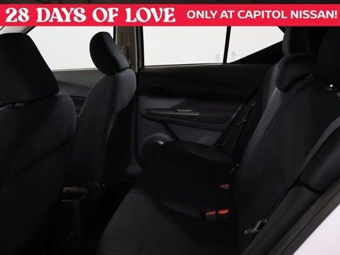 New 2025 Nissan Kicks Play S image 24