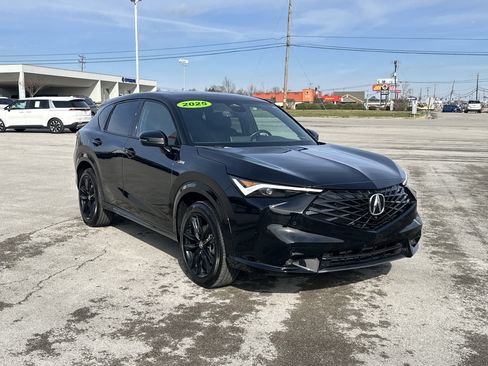 Used 2025 Acura ADX A-Spec image 3