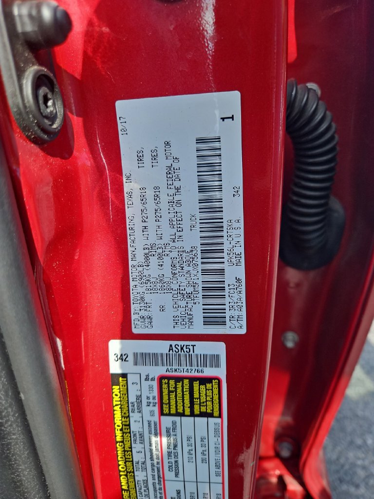 Used 2018 Toyota Tundra SR5 w/ SR5 Upgrade Package AWD/4WD image 29