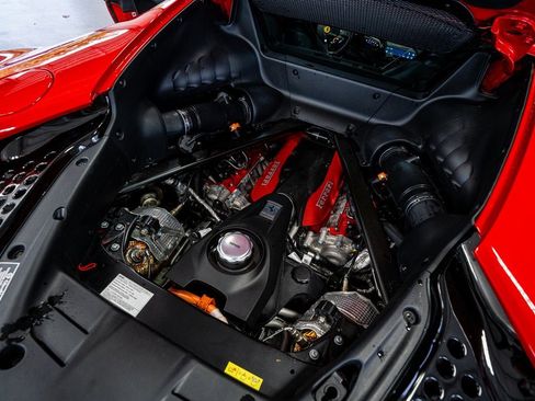 Used 2024 Ferrari SF90 Stradale image 57