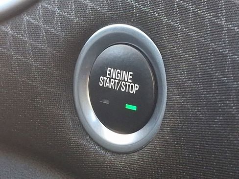 Used 2023 Chevrolet Malibu LT image 24