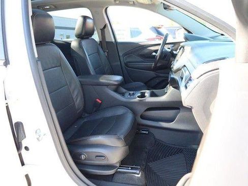Used 2020 GMC Terrain SLT w/ Preferred Package FWD image 28