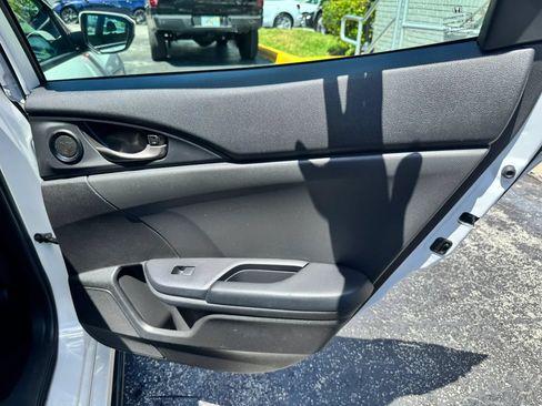 Used 2021 Honda Civic Sport image 35