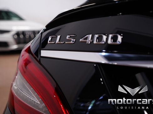 Used 2016 Mercedes-Benz CLS 400 4MATIC w/ Premium 2 Package image 19