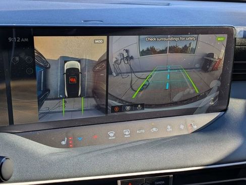 New 2026 Nissan Leaf Platinum+ w/ Cargo Package (Platinum+) image 19