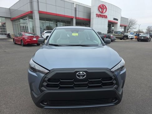 New 2026 Toyota Corolla Cross L image 2