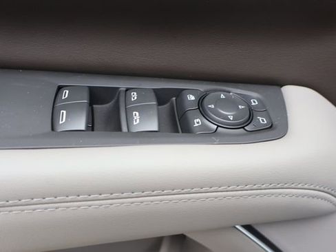 New 2026 GMC Yukon Elevation image 14