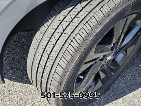 Used 2023 Hyundai Elantra Blue FWD image 21