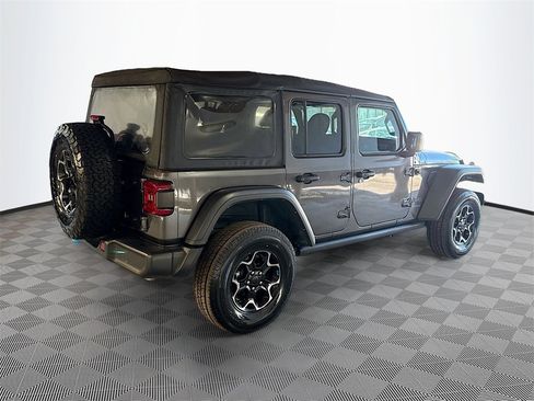Used 2022 Jeep Wrangler Unlimited Rubicon 4xe image 6