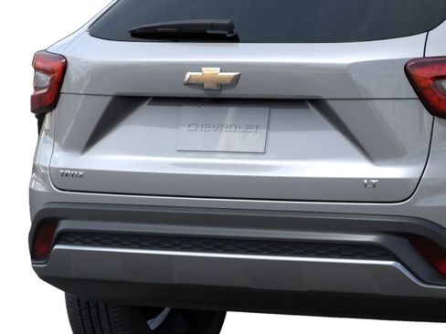 New 2026 Chevrolet Trax LT image 14
