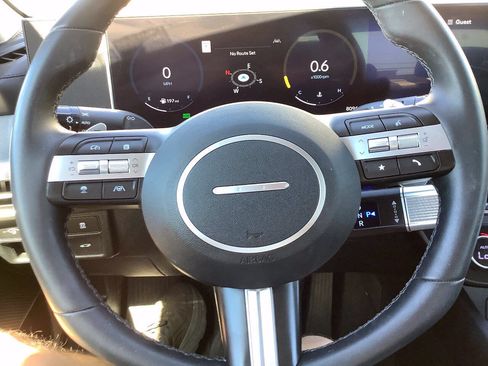 Used 2025 Hyundai Sonata SEL FWD image 43