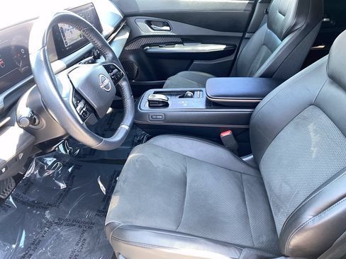Certified 2023 Nissan Ariya FWD image 26