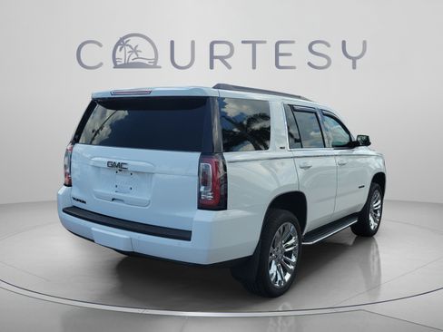 Used 2020 GMC Yukon SLT w/ Open Road Package RWD image 3