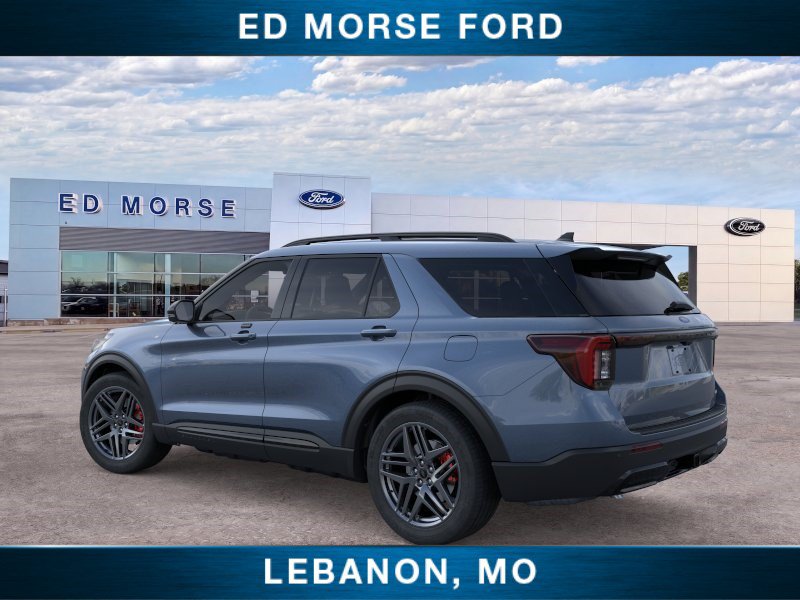 New 2026 Ford Explorer ST-Line w/ ST-Line Street Pack AWD/4WD image 4