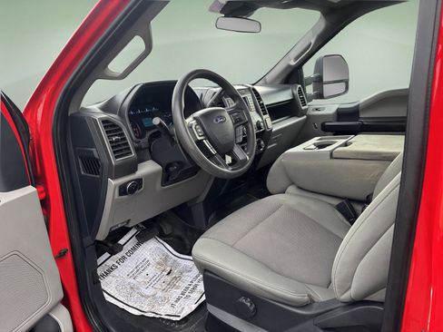 Used 2022 Ford F250 XL w/ Power Equipment Group image 15