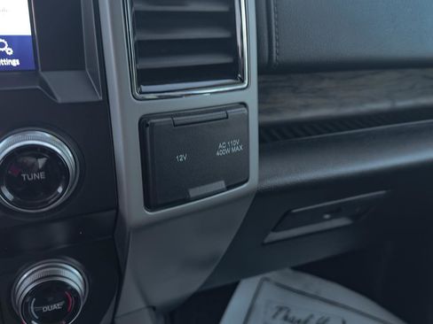 Used 2020 Ford F150 Lariat w/ Equipment Group 502A Luxury image 22