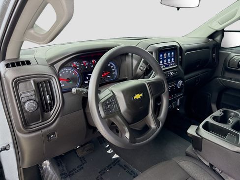 Used 2026 Chevrolet Silverado 1500 Custom w/ Turbomax Blackout Package image 9
