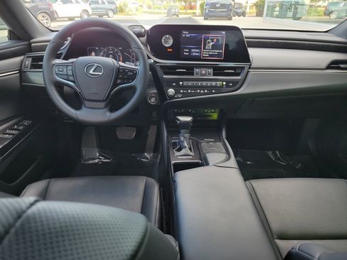 Used 2022 Lexus ES 350 w/ Premium Package image 13