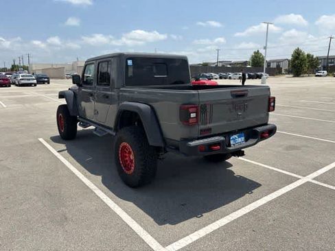 Used 2022 Jeep Gladiator Rubicon w/ LED Lighting Group AWD/4WD image 3