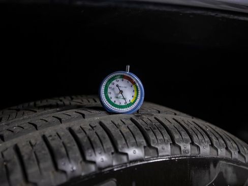 Used 2023 Jeep Grand Wagoneer Series III w/ Rear Seat Video Group 1 image 54