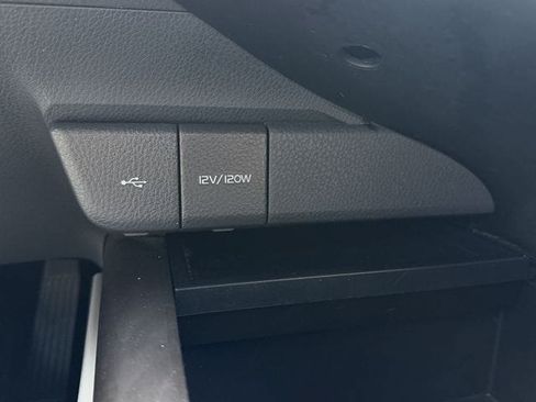 Certified 2023 Toyota Camry SE FWD image 21
