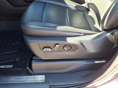 Used 2023 GMC Sierra 1500 Denali image 17