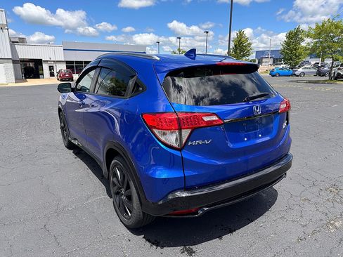 Used 2021 Honda HR-V Sport image 5