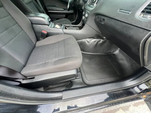Used 2019 Dodge Charger Police RWD image 30