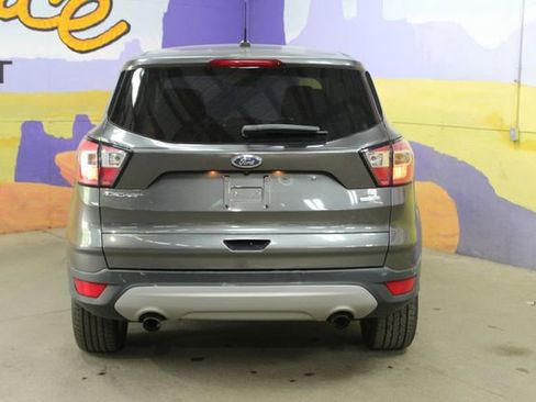 Used 2017 Ford Escape SE AWD/4WD image 7