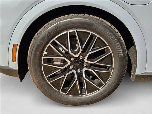 New 2025 Ford Mustang Mach-E Premium image 10