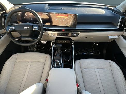 New 2026 Kia Sorento SX image 6
