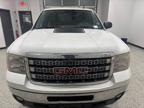 Used 2013 GMC Sierra 2500 SLE w/ SLE Preferred Package image 10