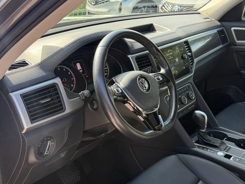 Used 2018 Volkswagen Atlas SE FWD image 14