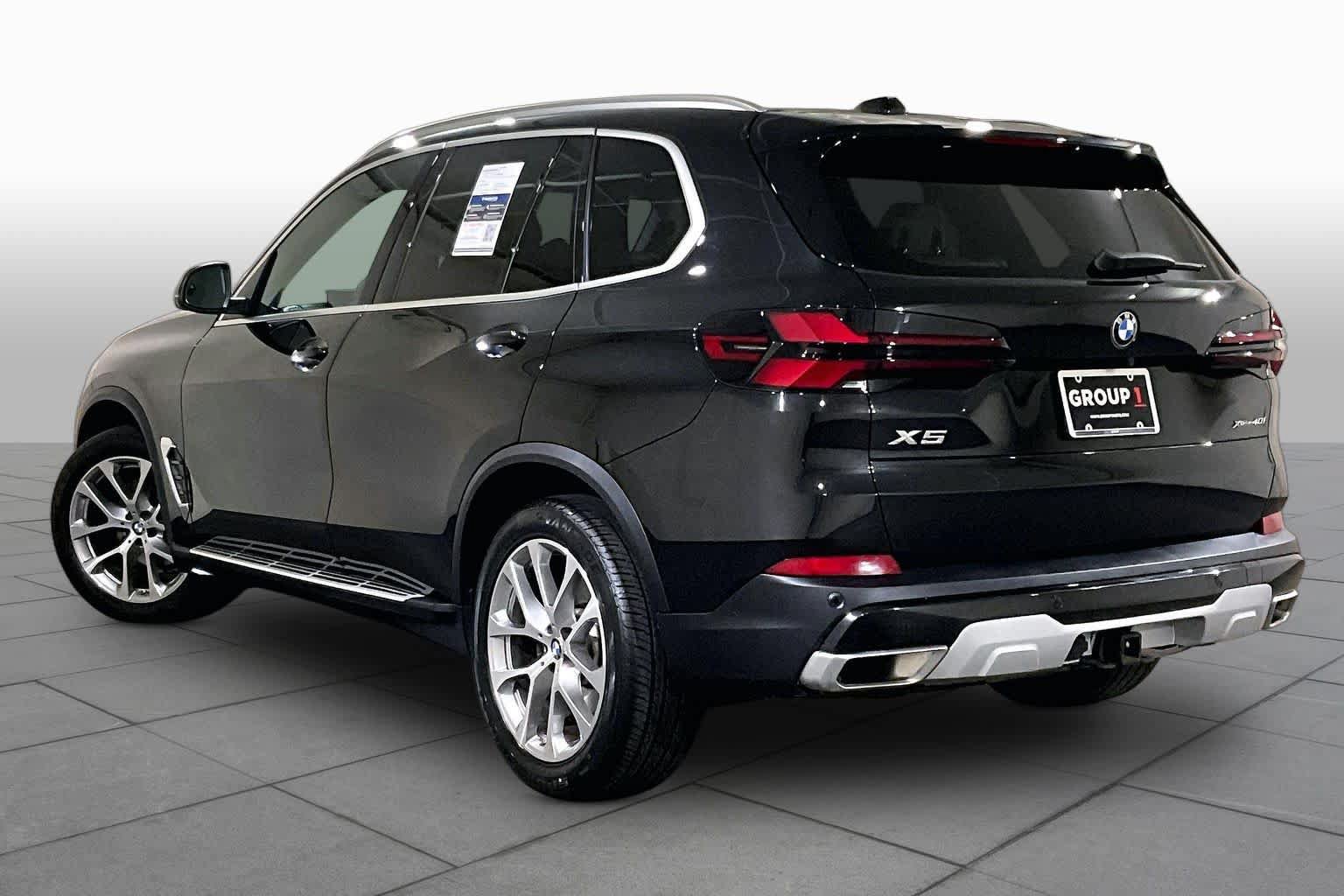 Used 2024 BMW X5 xDrive40i w/ Premium Package AWD/4WD image 11