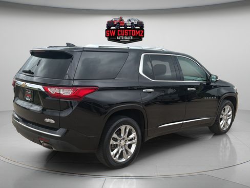 Used 2020 Chevrolet Traverse High Country w/ LPO, Cargo Package AWD/4WD image 7