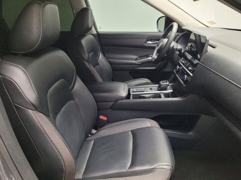 Used 2022 Nissan Pathfinder SL w/ SL Premium Package FWD image 21
