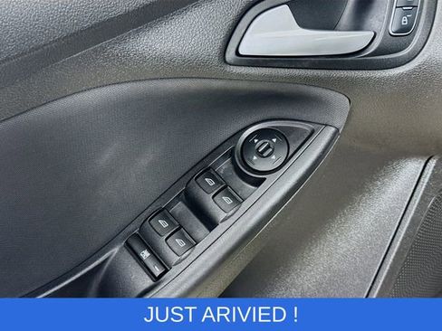 Used 2016 Ford Focus SE image 17