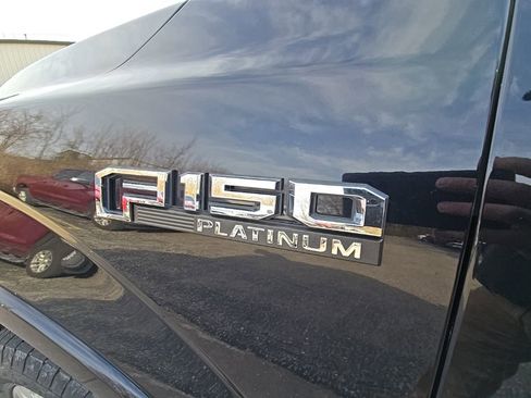 Used 2020 Ford F150 Platinum w/ Equipment Group 701A Luxury image 14