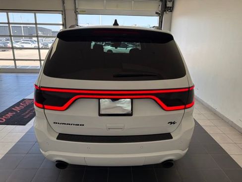 Used 2023 Dodge Durango R/T w/ Hemi Orange Plus Package RWD image 2