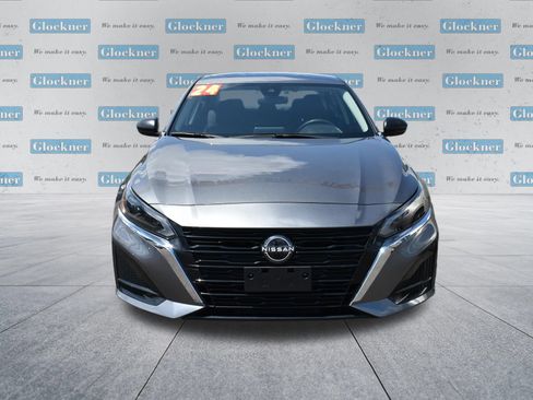 Used 2024 Nissan Altima 2.5 SV FWD image 2