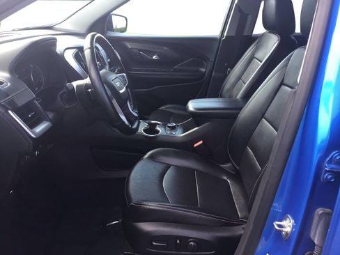 Used 2024 GMC Terrain SLT AWD/4WD image 9