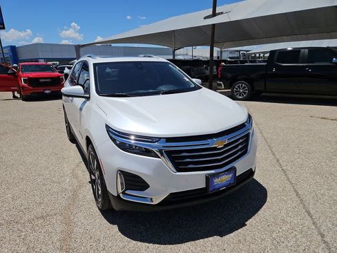 Used 2022 Chevrolet Equinox Premier FWD image 2