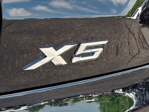New 2026 BMW X5 xDrive50e w/ M Sport Package AWD/4WD image 21