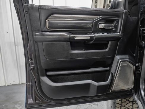 Used 2020 RAM 2500 Limited image 42