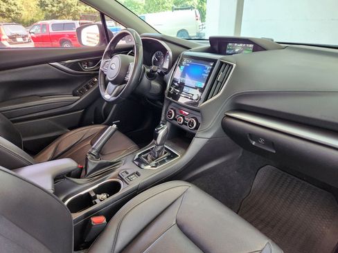 Used 2017 Subaru Impreza 2.0i Limited AWD/4WD image 2